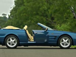 Image 13/50 de Aston Martin Virage Volante (1995)