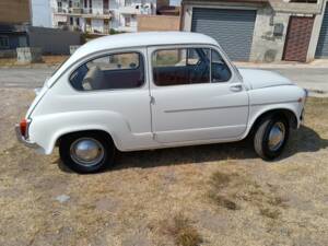 Image 5/7 of FIAT 600 D (1964)