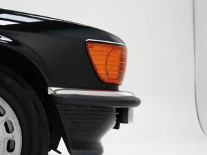 Immagine 12/15 di Mercedes-Benz 560 SL (1986)