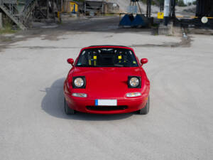 Image 11/24 of Mazda MX-5 1.6 (1992)
