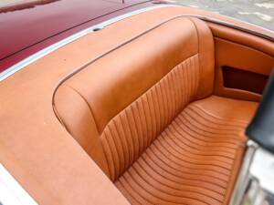 Imagen 10/28 de Triumph Stag (1971)