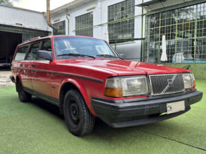 Bild 6/48 von Volvo 245 Super Polar (1992)