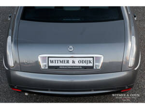 Imagen 22/33 de Lancia Thesis 3.0 V6 (2002)