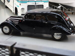 Afbeelding 13/33 van Peugeot 402 B (1936)