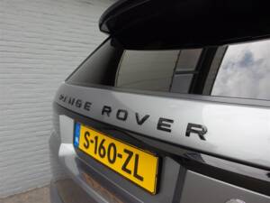 Bild 19/93 von Land Rover Range Rover Sport SVR (2021)