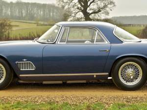 Image 4/50 de Maserati 3500 GTI Touring (1962)