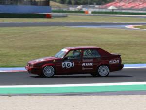 Image 2/11 of Alfa Romeo 75 3.0 V6 America (1990)