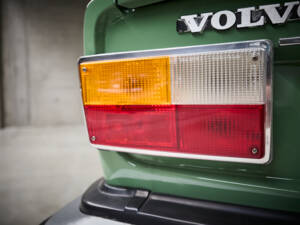 Bild 14/98 von Volvo 244 DL (1975)