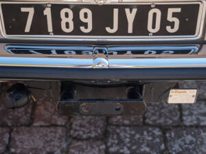 Image 16/45 de Mercedes-Benz 220 (1969)