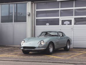 Imagen 1/21 de Ferrari 275 GTB (1966)