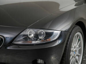 Immagine 20/50 di BMW Z4 2.2i (2005)