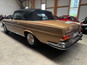 Imagen 3/26 de Mercedes-Benz 280 SE (1969)