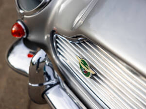 Image 28/50 of Aston Martin DB 5 (1964)