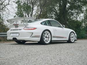 Image 7/70 de Porsche 911 GT3 RS 4.0 (2011)
