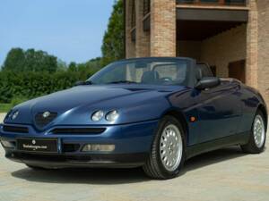 Image 2/50 of Alfa Romeo Spider 3.0 V6 (1998)