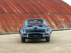 Afbeelding 7/27 van Jaguar E-Type 4.2 (1967)