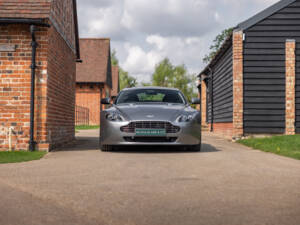 Image 52/64 of Aston Martin V8 Vantage (2010)