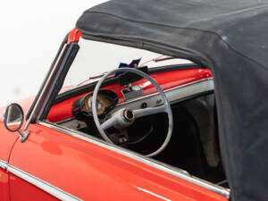 Bild 17/29 von Autobianchi Bianchina Convertible (1967)