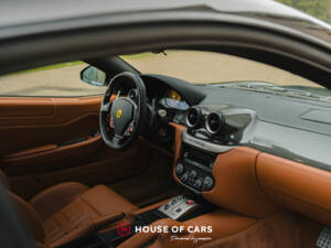 Image 33/50 of Ferrari 599 GTB Fiorano (2006)