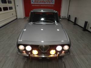 Bild 12/15 von Alfa Romeo 2000 Berlina (1973)