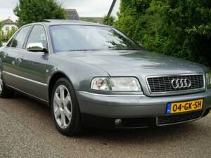 Immagine 3/7 di Audi A8 4.2 quattro (2001)