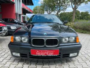 Bild 4/20 von BMW 325i (1992)