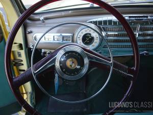 Image 28/50 of Lincoln Zephyr (1947)