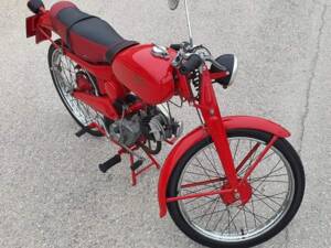 Image 6/22 of Moto Guzzi DUMMY (1960)