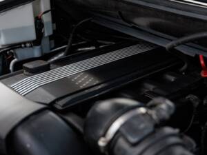 Immagine 10/31 di BMW X5 3.0i (2004)