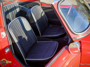 Immagine 13/42 di Triumph TR 4 (1962)