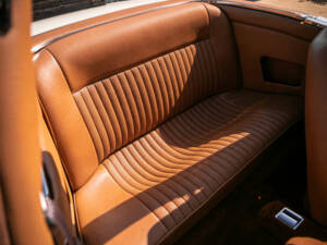 Image 26/47 of Triumph Stag (1975)