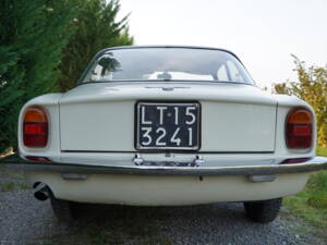 Image 24/32 of Alfa Romeo 2600 Sprint (1963)