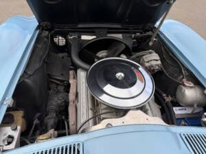 Image 18/24 of Chevrolet Corvette Sting Ray Convertible (1963)