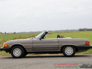 Bild 4/42 von Mercedes-Benz 380 SL (1982)