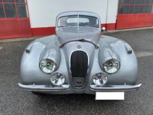 Image 4/36 of Jaguar XK 120 FHC (1953)