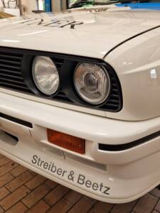 Image 40/70 of BMW M3 (1990)