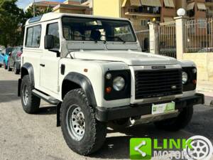 Image 3/10 of Land Rover Defender 110 Td5 (1999)