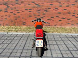 Image 9/17 of MV Agusta DUMMY (1977)