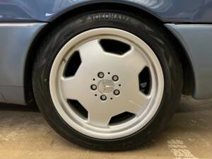 Image 17/20 of Mercedes-Benz S 600 C (1993)