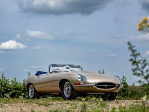 Bild 37/50 von Jaguar E-Type 3.8 (1963)