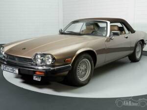 Image 6/19 de Jaguar XJS 5.3 V12 (1989)