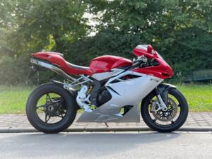 Image 5/26 de MV Agusta DUMMY (2010)