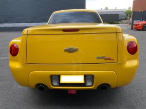 Image 3/23 of Chevrolet SSR (2004)