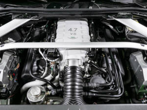 Immagine 3/43 di Aston Martin V8 Vantage (2010)