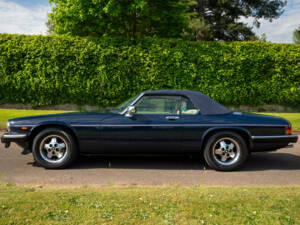 Image 5/11 of Jaguar XJS 5.3 V12 (1990)
