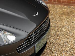 Afbeelding 15/50 van Aston Martin DBS (2010)