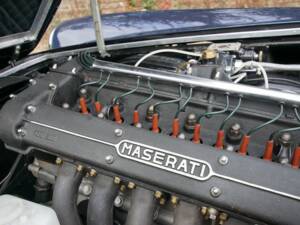 Image 29/50 de Maserati 3500 GTI Touring (1962)