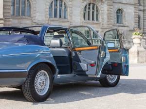 Image 7/12 of Daimler Sovereign 4.2 (1983)
