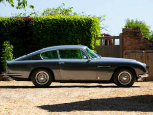 Afbeelding 5/47 van Aston Martin DB 6 Vantage (1966)