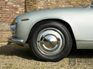 Bild 19/50 von Lancia Flaminia GT 2.8 3C Touring (1968)